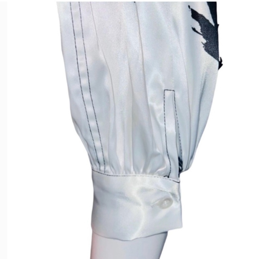 Beach Satin abstract 1/2 Length Sleeve White Black Button Down Shirt - Picture 6 of 8